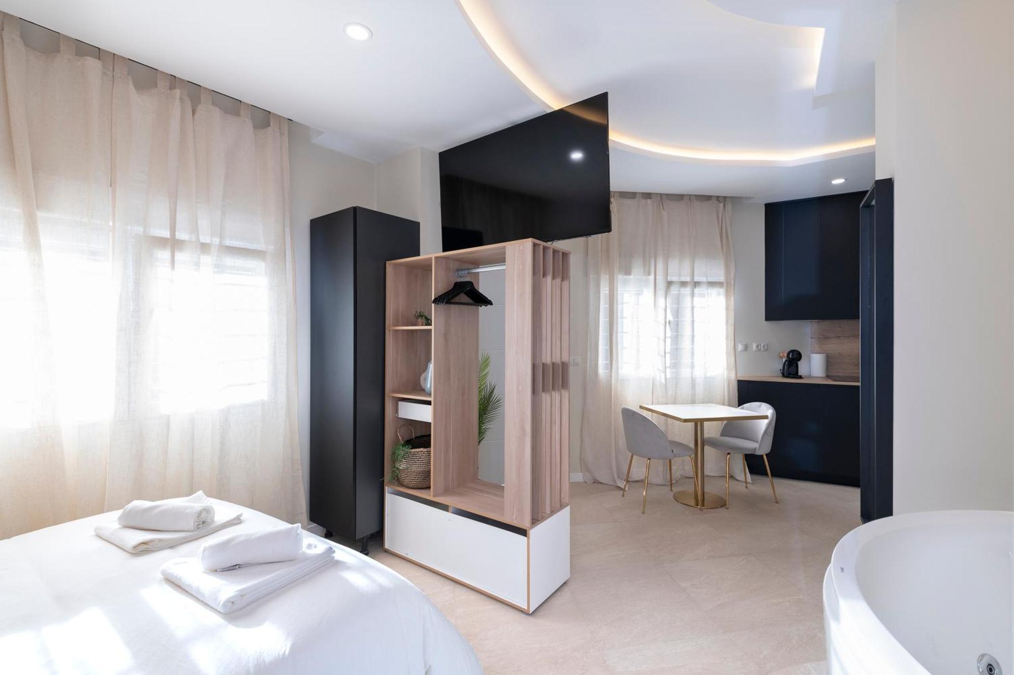Malaga Boutique V.V Luxury Jacuzzy Daire Dış mekan fotoğraf