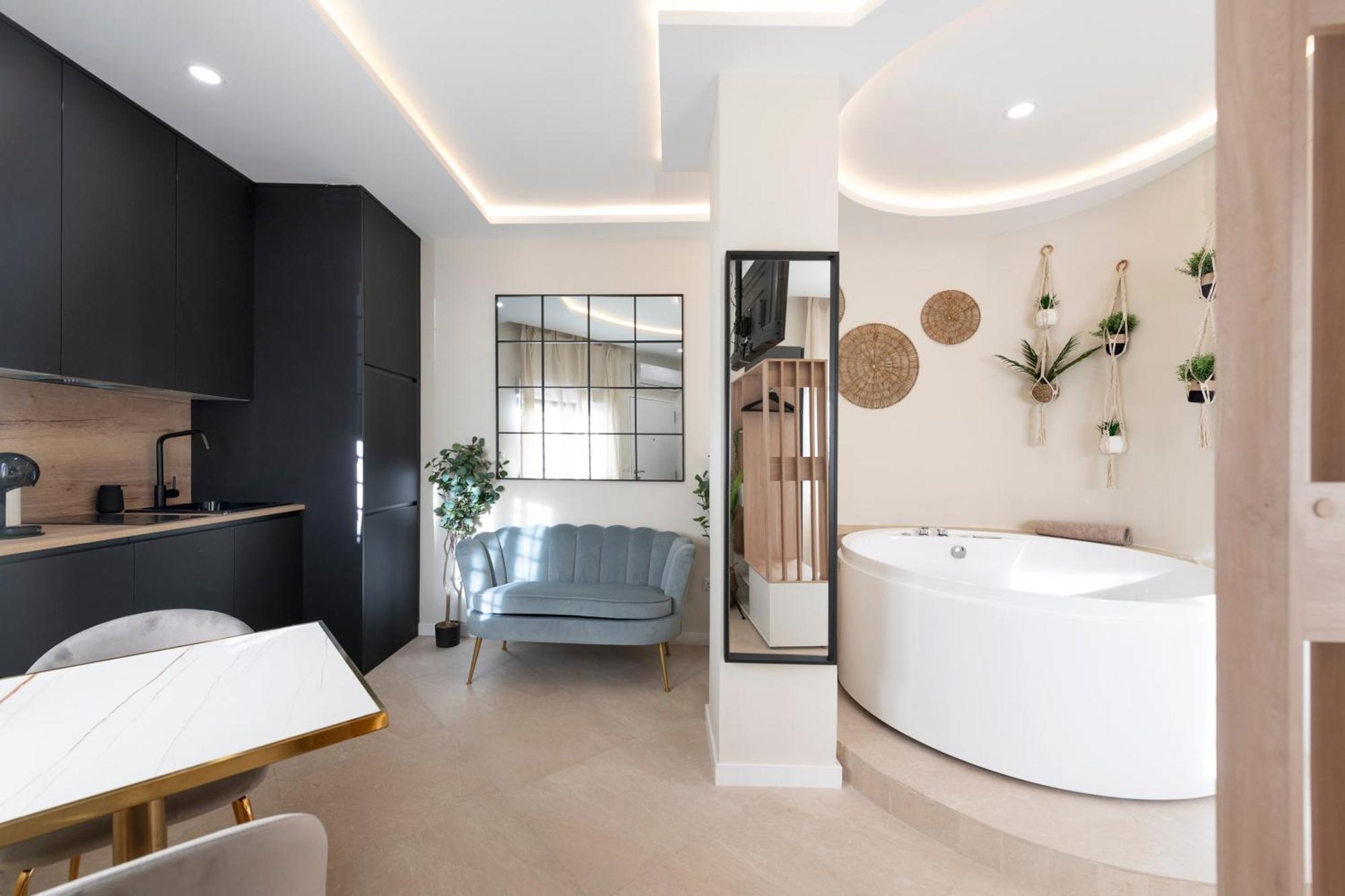 Malaga Boutique V.V Luxury Jacuzzy Daire Dış mekan fotoğraf